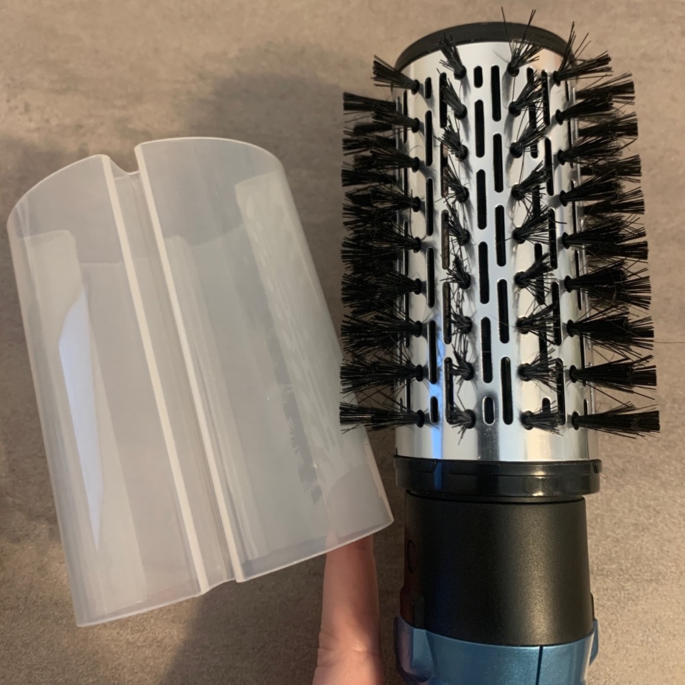 Babyliss Pro round brush hair dryer